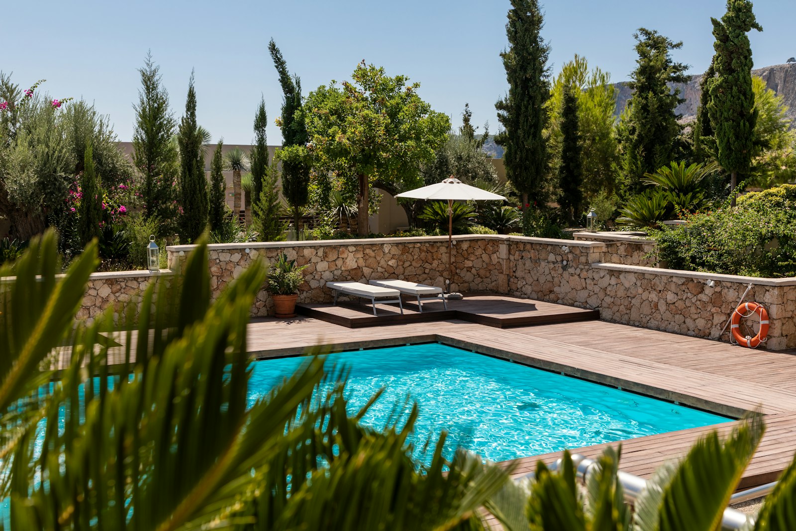 Secrist Pools pool services